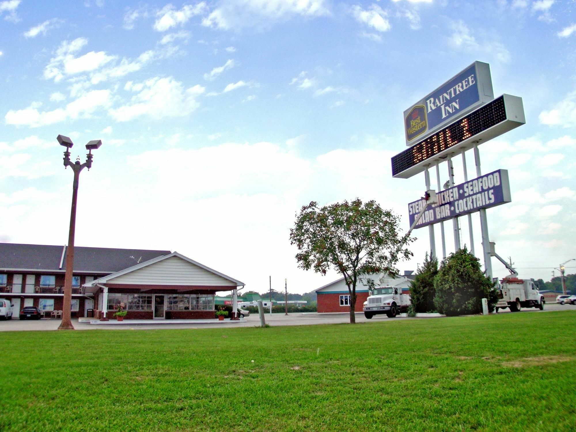 Best Western Raintree Inn Effingham Buitenkant foto
